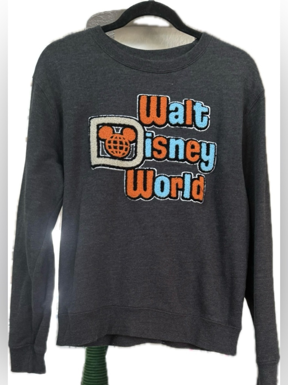 Disney parks, Epcot vintage charcoal Sweatshirt w Light Blue & Orange  Logo sz m